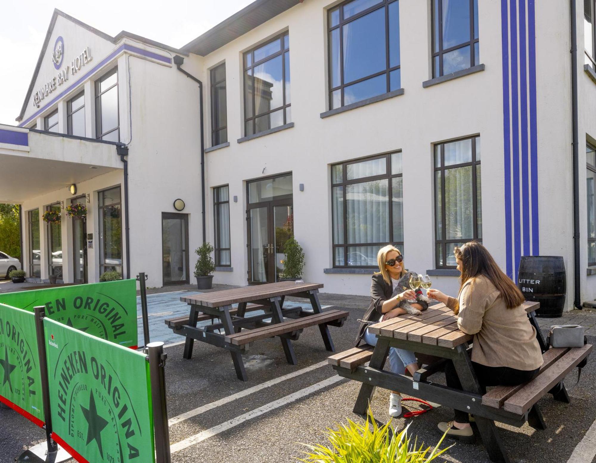 The Kenmare Bay Hotel & Luxury Lodges Resort מראה חיצוני תמונה
