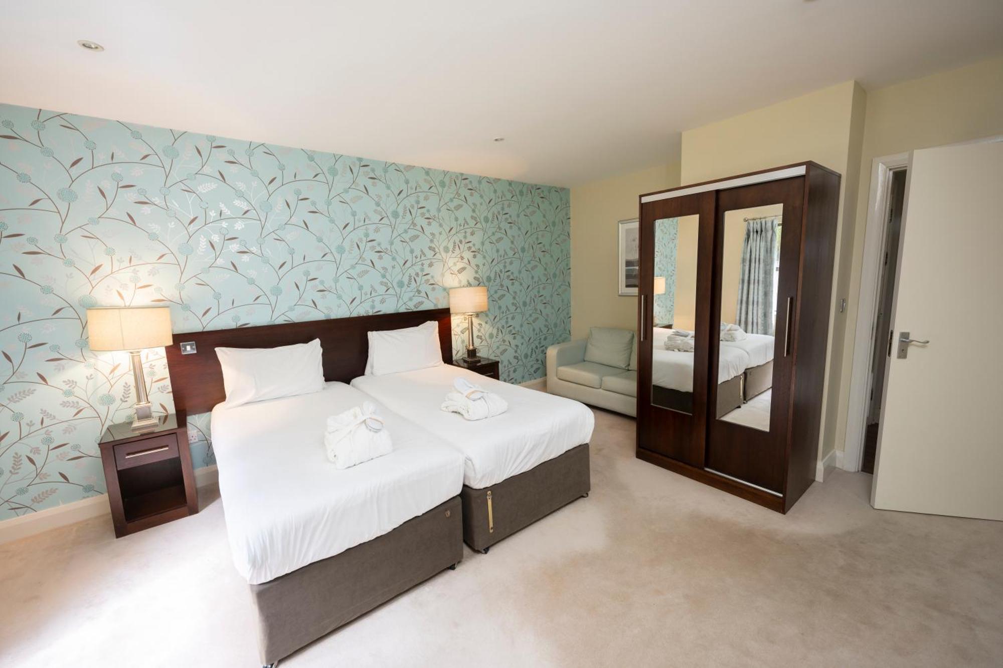 The Kenmare Bay Hotel & Luxury Lodges Resort מראה חיצוני תמונה